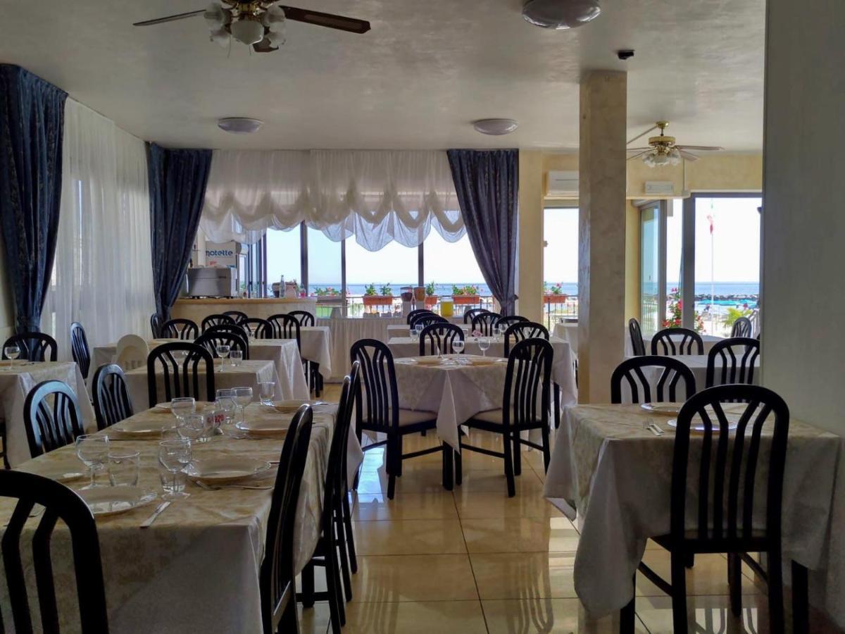 Hotel Morri Bellaria-Igea Marina Esterno foto