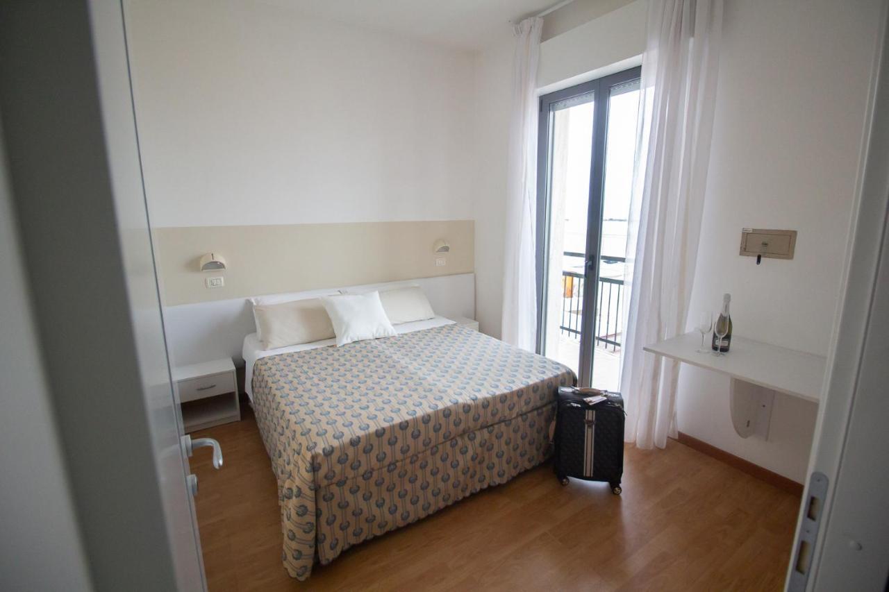Hotel Morri Bellaria-Igea Marina Esterno foto