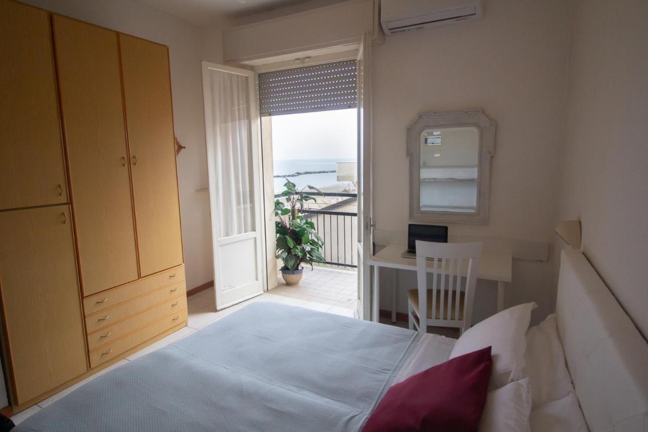 Hotel Morri Bellaria-Igea Marina Esterno foto