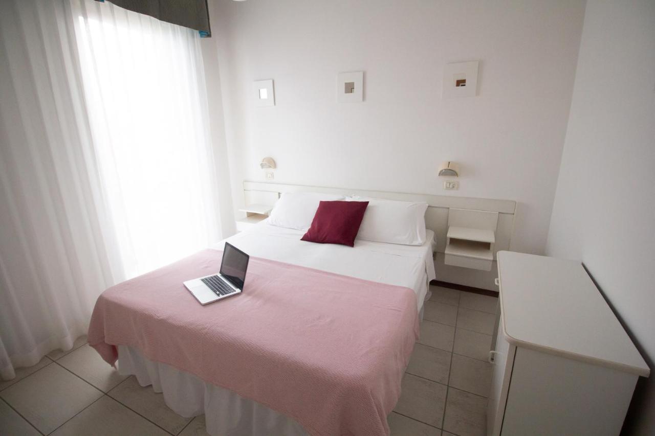 Hotel Morri Bellaria-Igea Marina Esterno foto