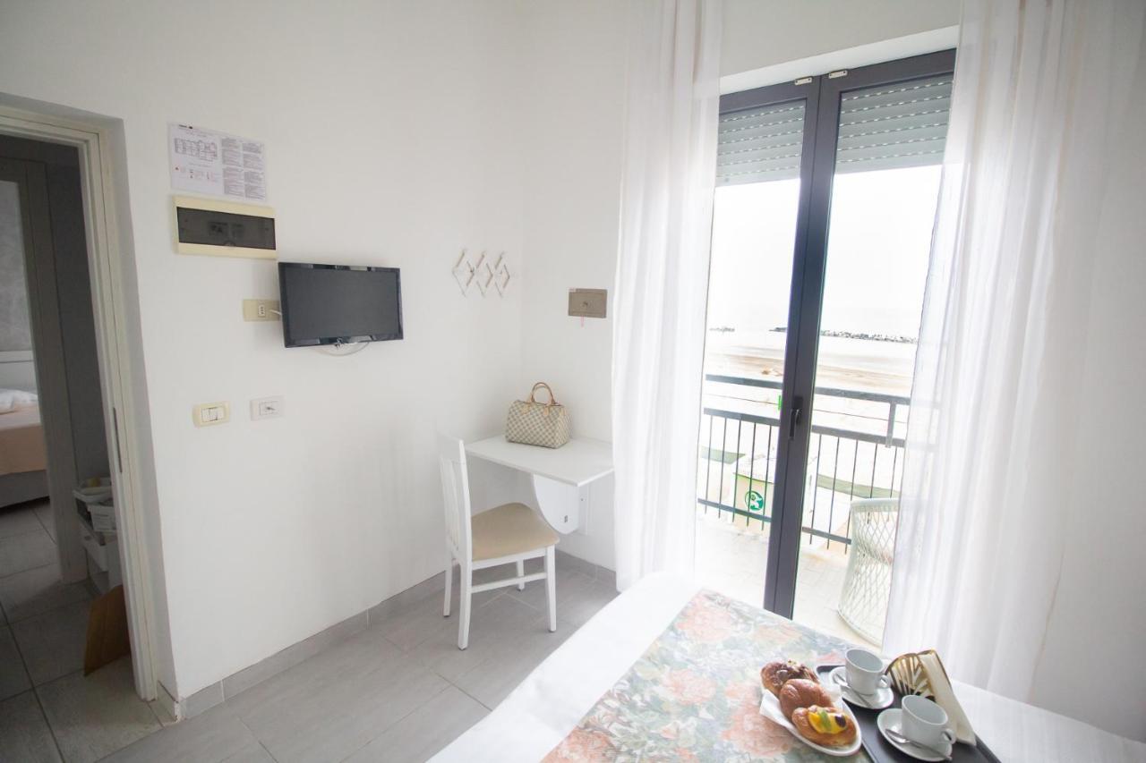 Hotel Morri Bellaria-Igea Marina Esterno foto